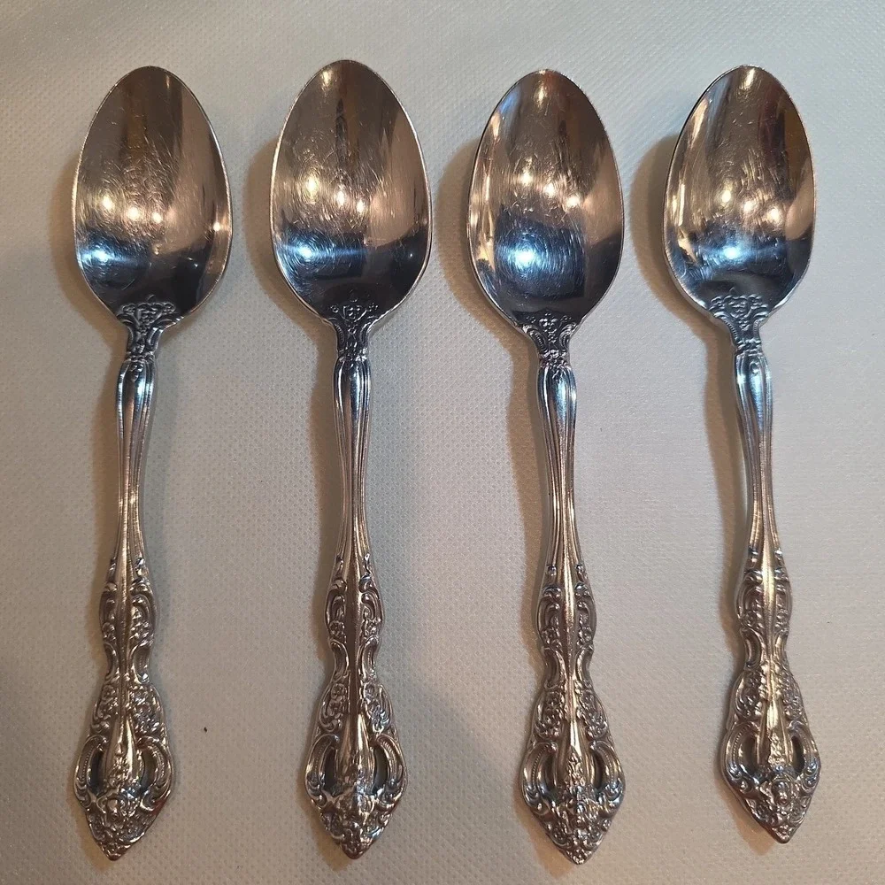 Vintage Oneida Michelangelo Stainless Steel Dessert Spoon Set Of 4